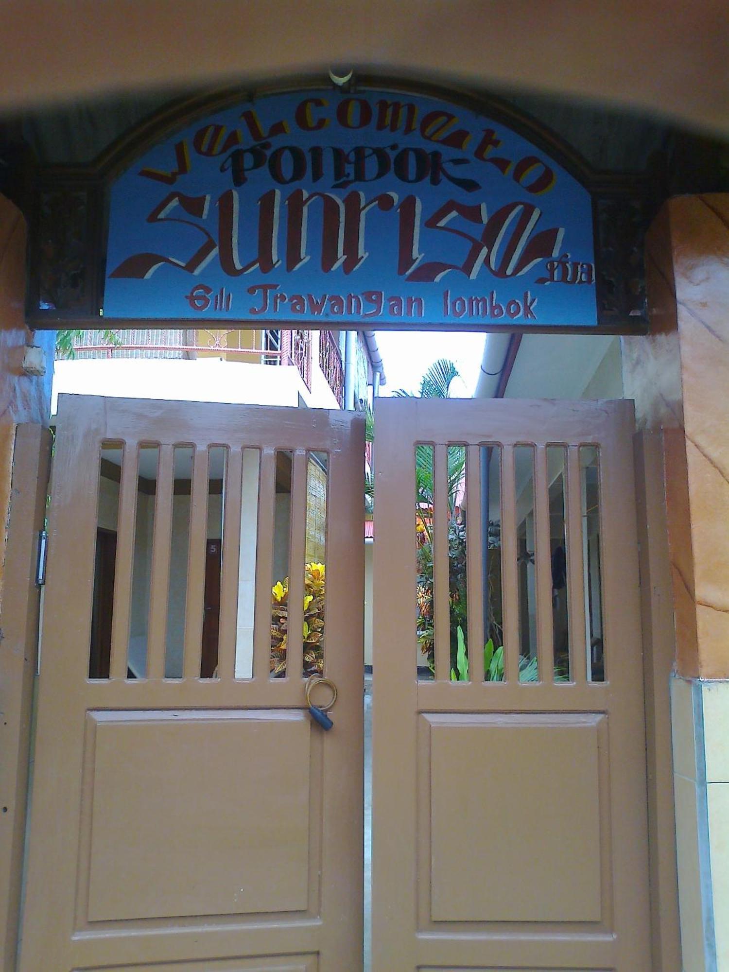 גילי טרוונגן Pondok Sunrise 2 מראה חיצוני תמונה